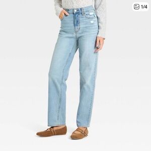 NWT Universal Thread - Women's Highest-Rise Vintage Straight Jeans - Light Wash